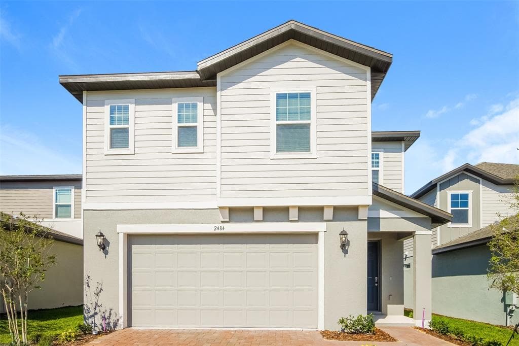 2484 GOLD DUST DRIVE MINNEOLA, FL 34715