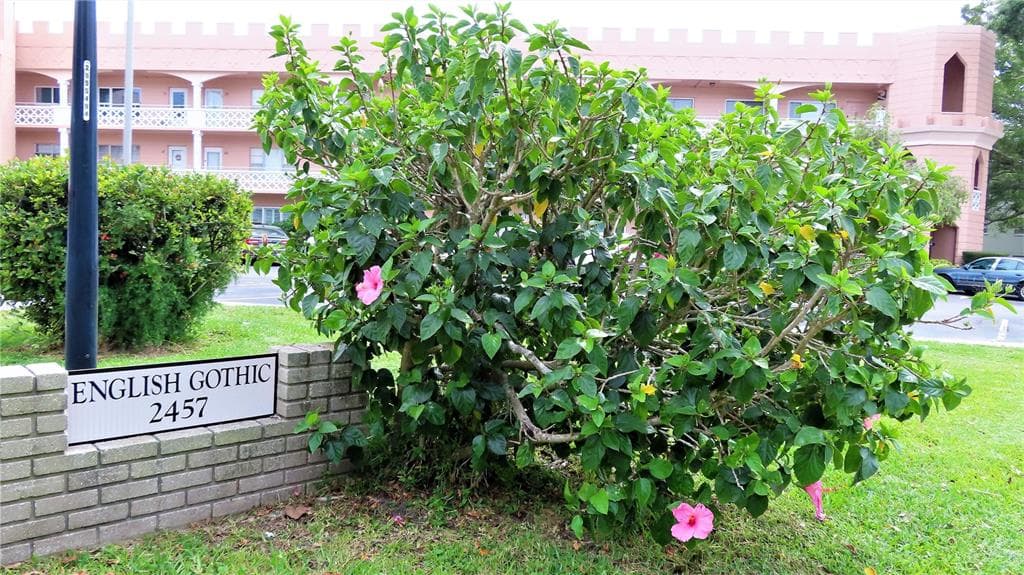 2457 ECUADORIAN WAY UNIT 85 CLEARWATER, FL 33763