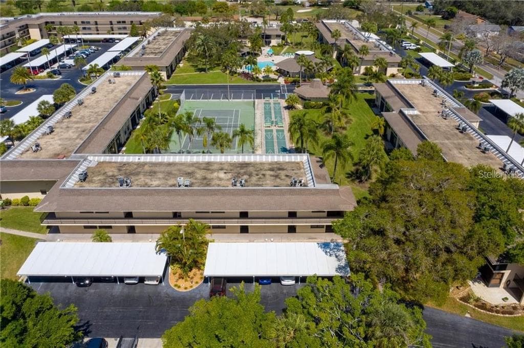 12300 VONN ROAD UNIT 9204 LARGO, FL 33774