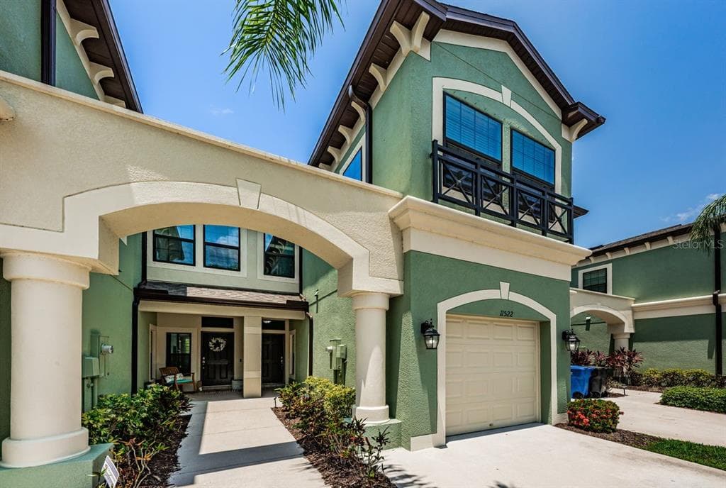 11522 CROWNED SPARROW LANE TAMPA, FL 33626
