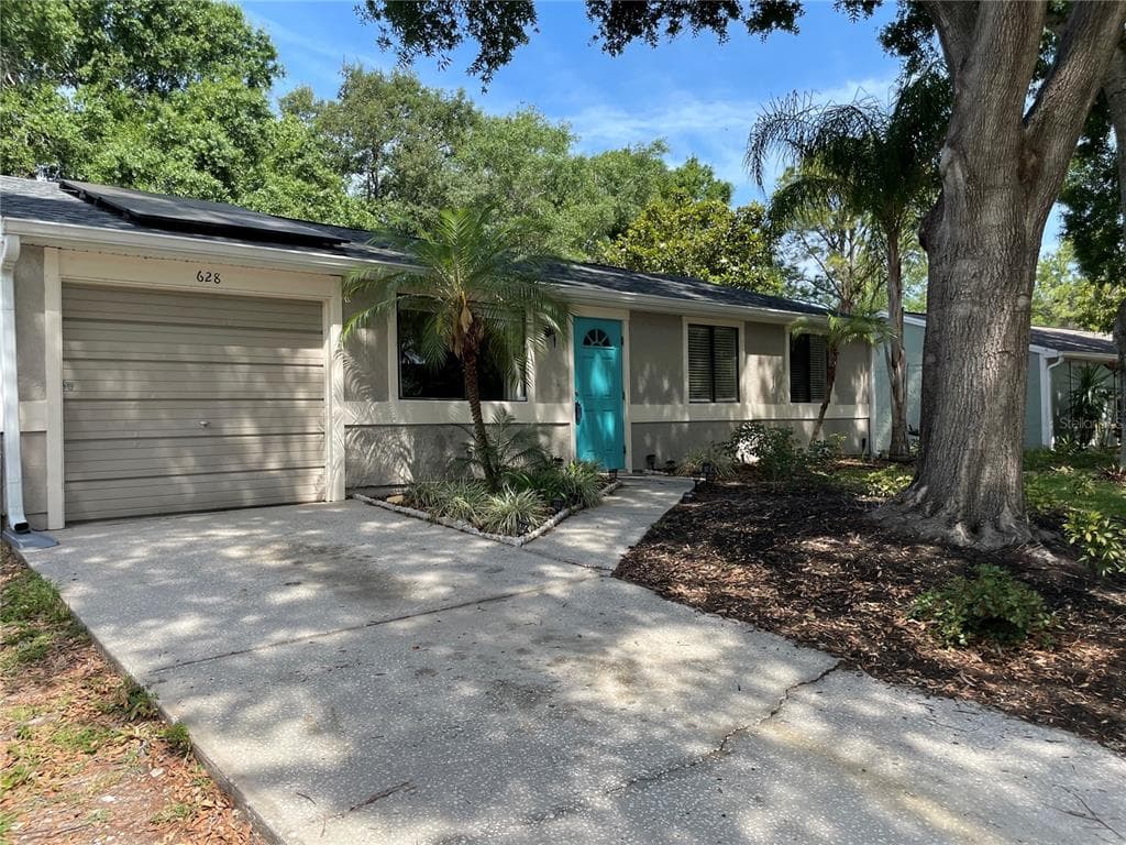 628 TIMBER BAY CIRCLE W