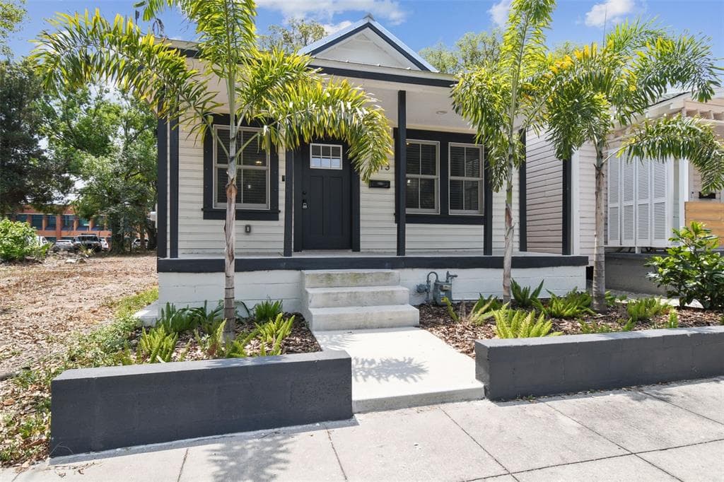 1213 E 12TH AVENUE TAMPA, FL 33605