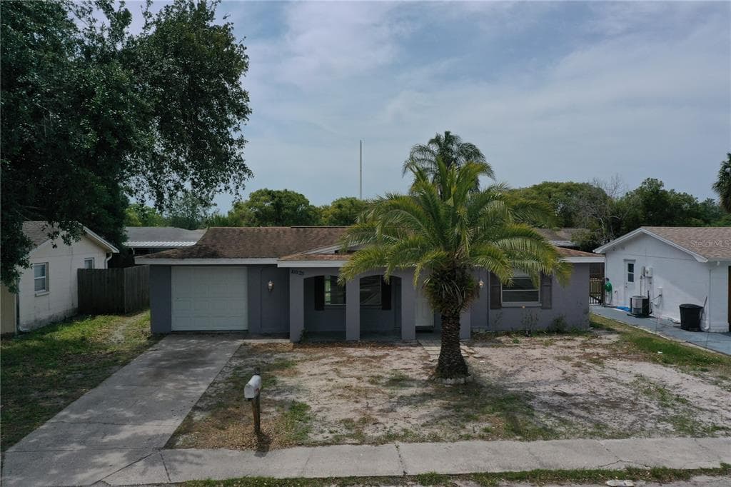 10025 BRANDYWINE LANE PORT RICHEY, FL 34668