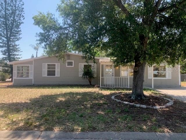 6494 3RD AVENUE S ST PETERSBURG, FL 33707
