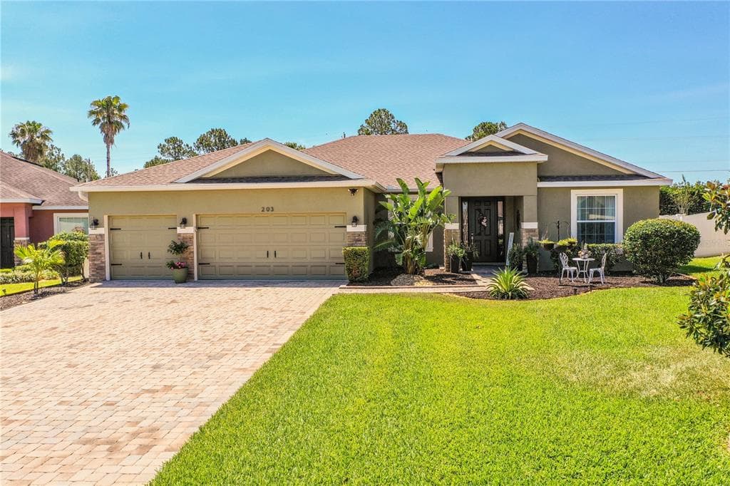 203 BROAD STREET WINTER HAVEN, FL 33881