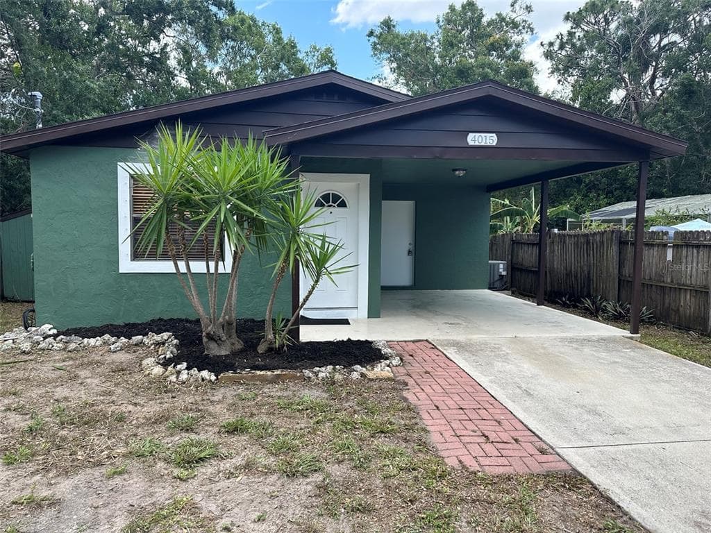 4015 BELL AVENUE SARASOTA, FL 34231