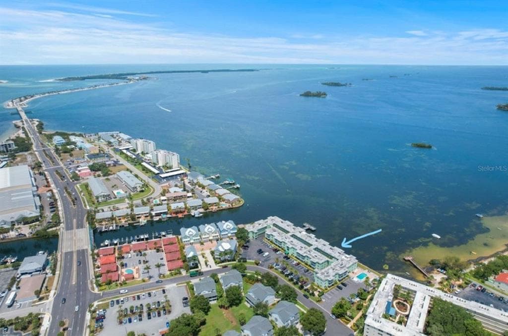 464 N PAULA DRIVE UNIT 319