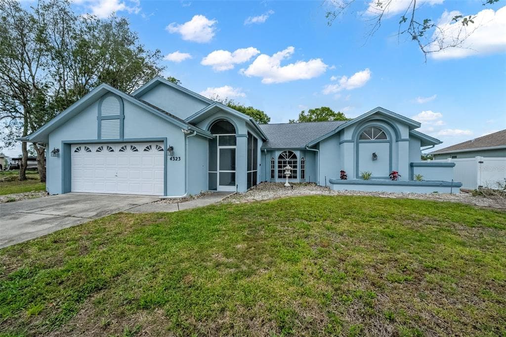 4323 DEWBERRY STREET SPRING HILL, FL 34608