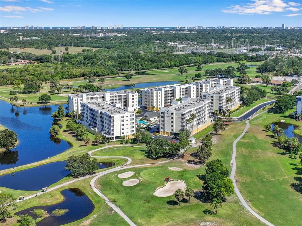 1200 COUNTRY CLUB DRIVE UNIT 3501 LARGO, FL 33771