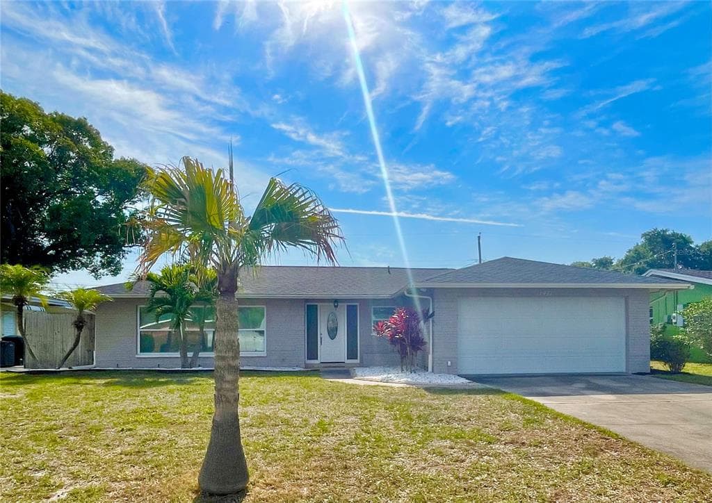 1471 SAN ROY DRIVE DUNEDIN, FL 34698