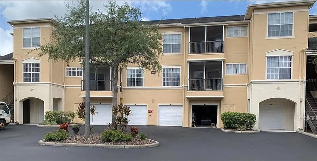 5125 PALM SPRINGS BOULEVARD UNIT 9202 TAMPA, FL 33647