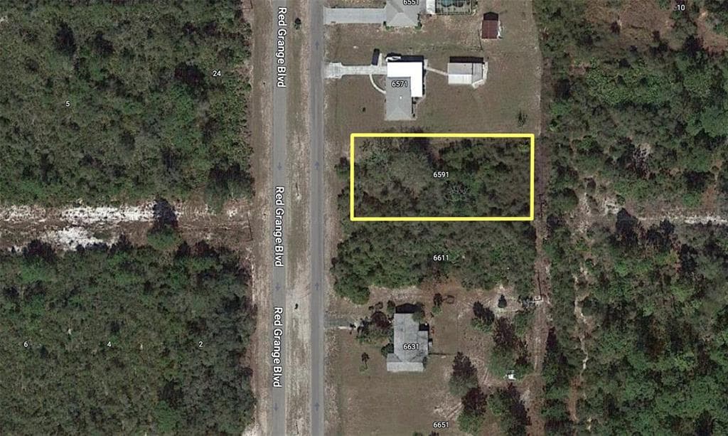 6591 RED GRANGE BOULEVARD INDIAN LAKE ESTATES, FL 33855