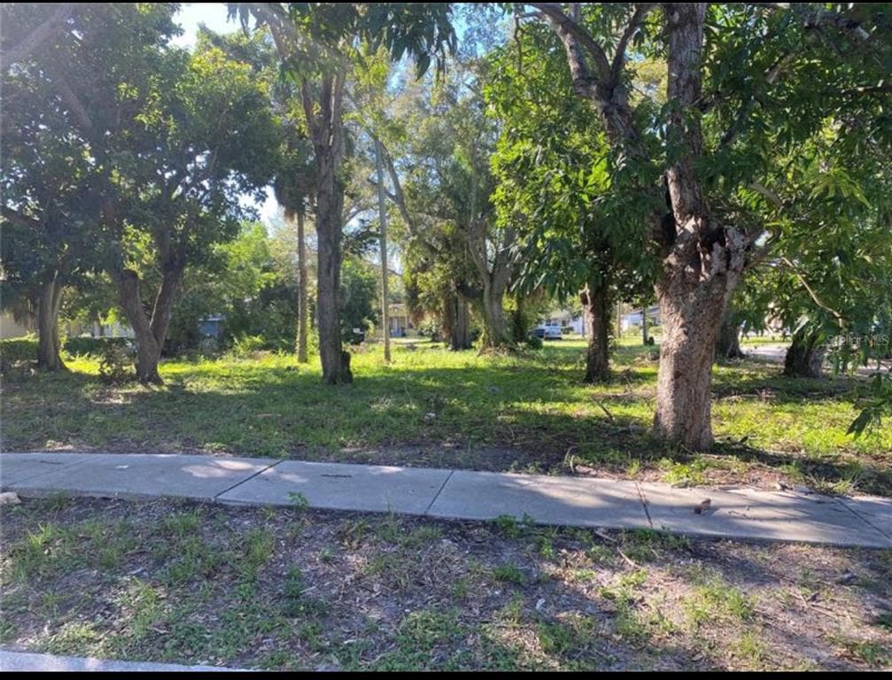 16TH AVENUE S ST PETERSBURG, FL 33712