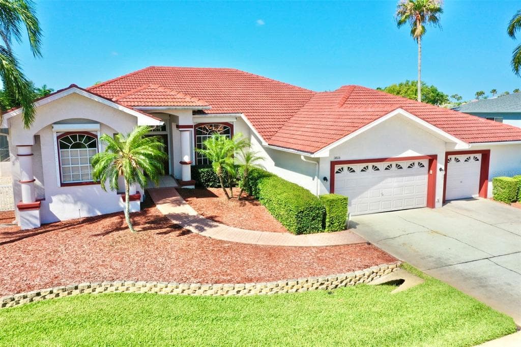 1406 BEACH CLUB LANE APOLLO BEACH, FL 33572