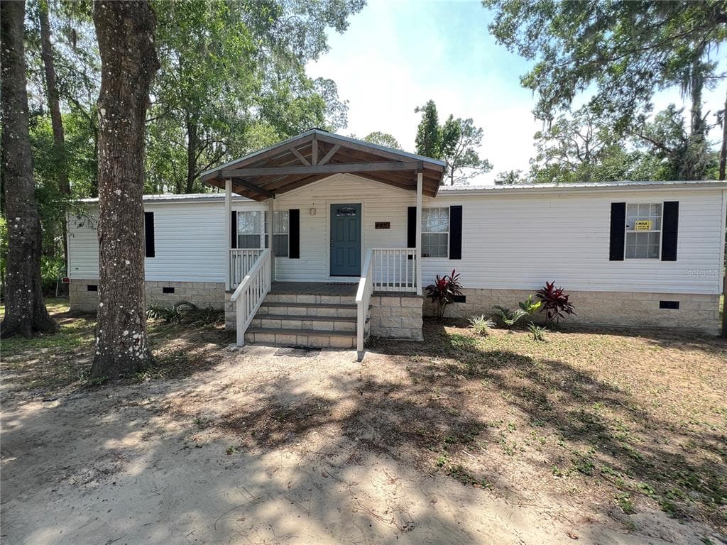 4410 LITHIA PINECREST ROAD VALRICO, FL 33596