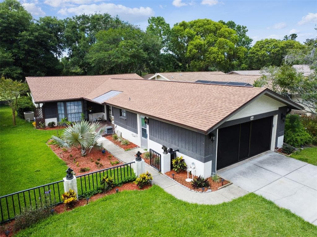 7604 FAIRLAWN DRIVE