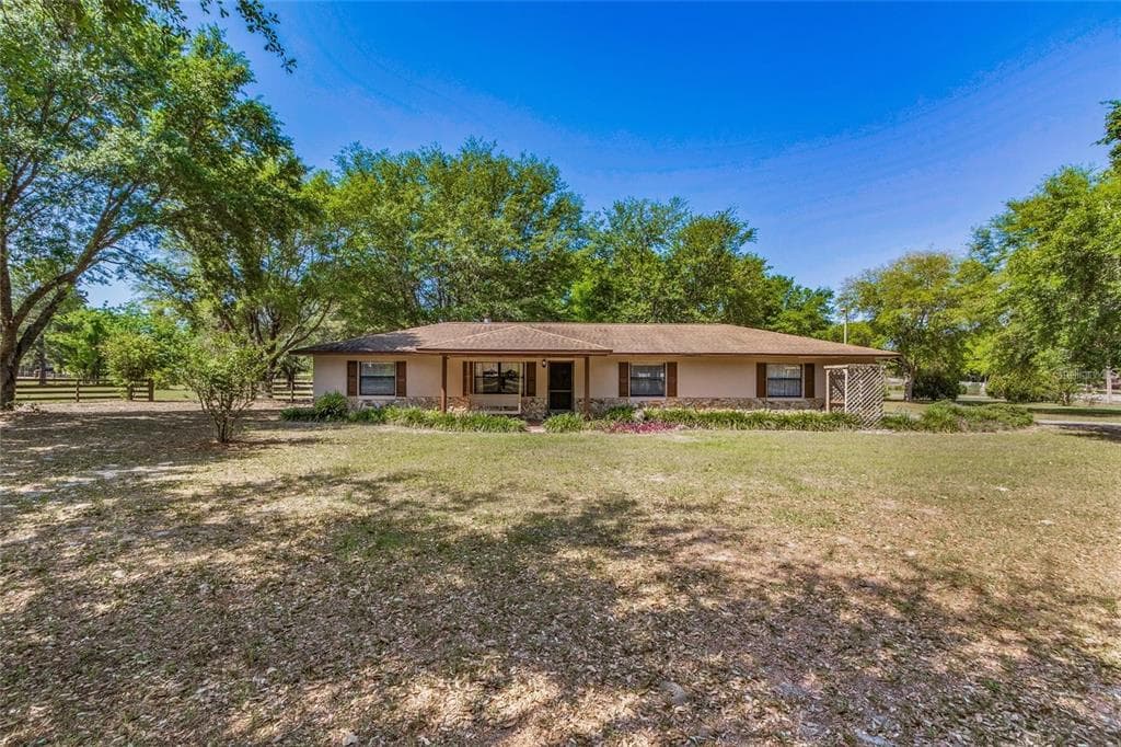 3710 EAGLES NEST ROAD FRUITLAND PARK, FL 34731
