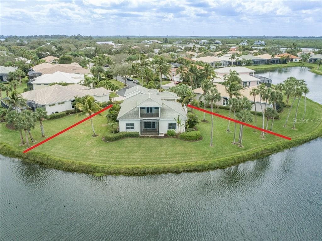 1346 RIVERSIDE LANE VERO BEACH, FL 32963