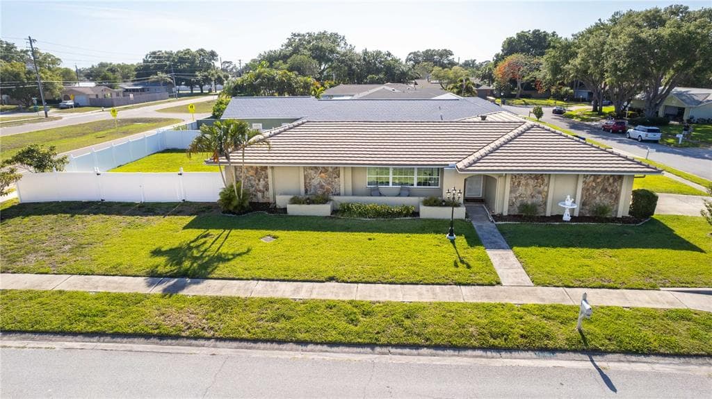 10210 139TH STREET LARGO, FL 33774