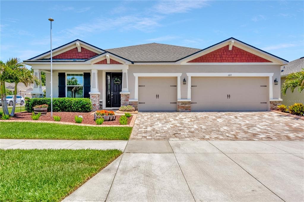 1015 LEE SHORE STREET VALRICO, FL 33594