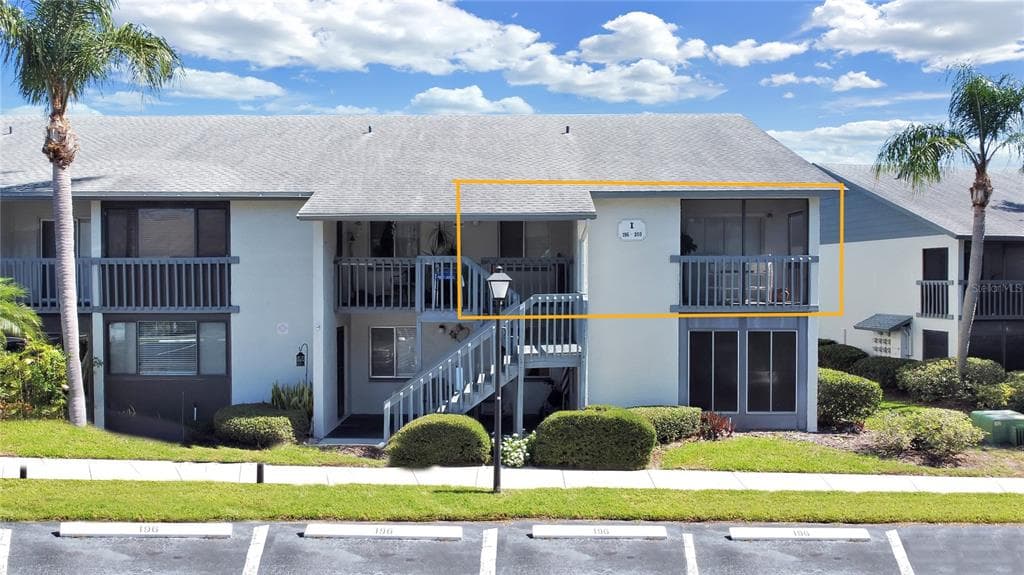 11201 122ND AVENUE UNIT 196 LARGO, FL 33778
