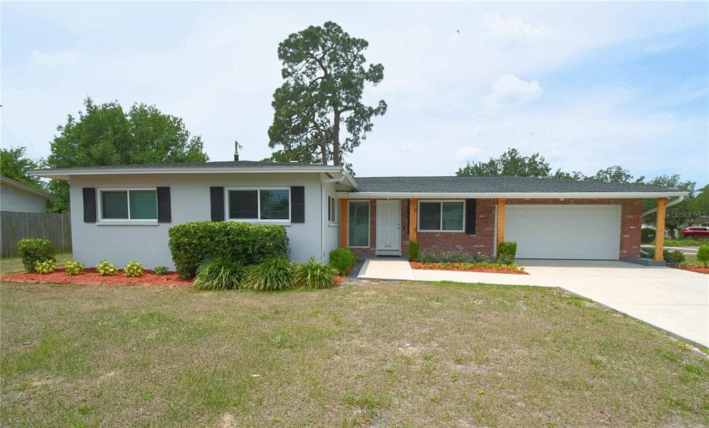 8764 ROSE WAY SEMINOLE, FL 33772