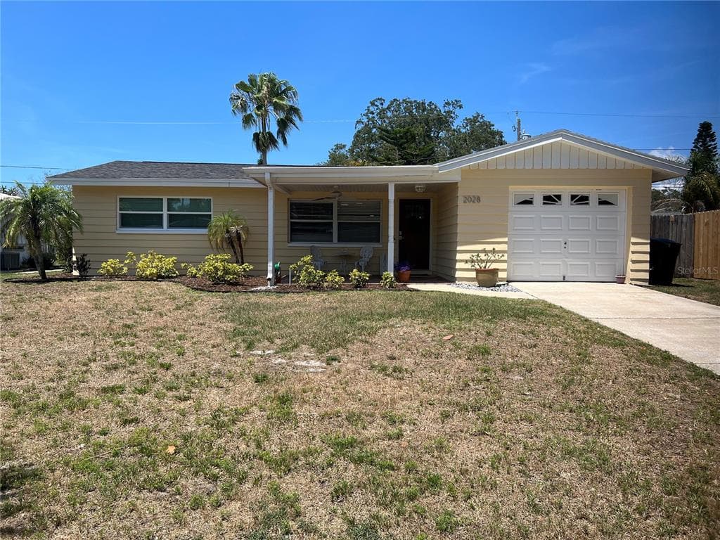2028 W RIDGE DRIVE CLEARWATER, FL 33763