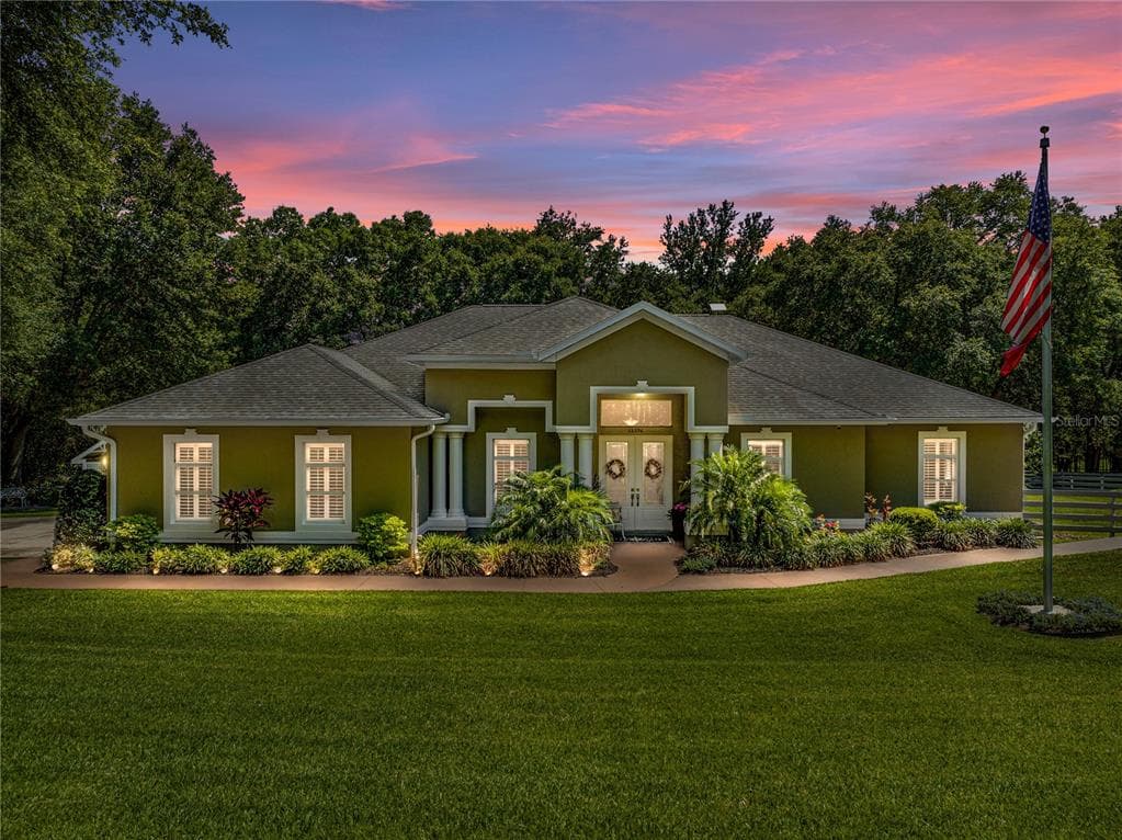35396 LAKE RAY DRIVE DADE CITY, FL 33525