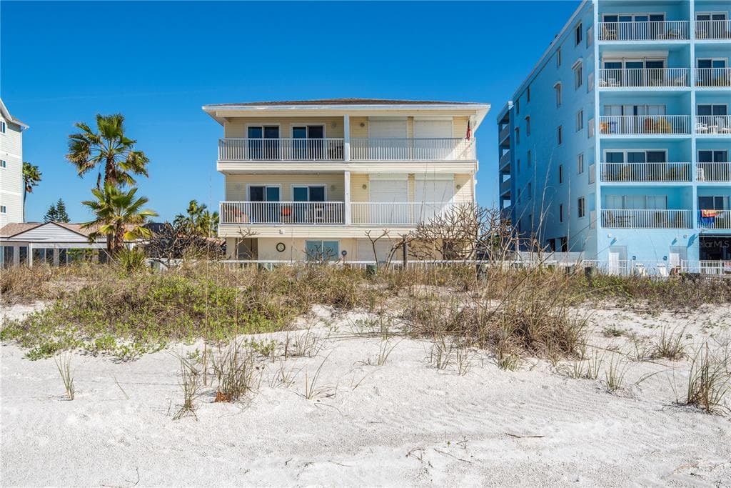 18522 GULF BOULEVARD UNIT D INDIAN SHORES, FL 33785