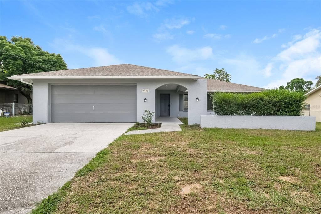 10142 BANNISTER STREET SPRING HILL, FL 34608