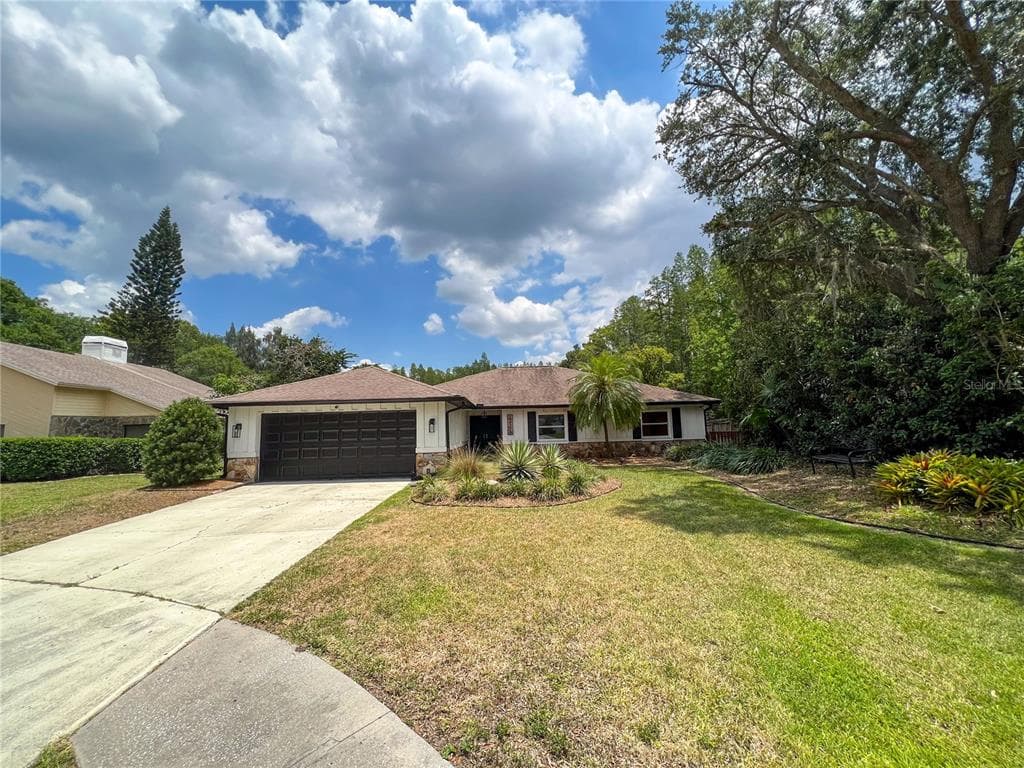 10909 AUTUMN OAK PLACE TAMPA, FL 33618