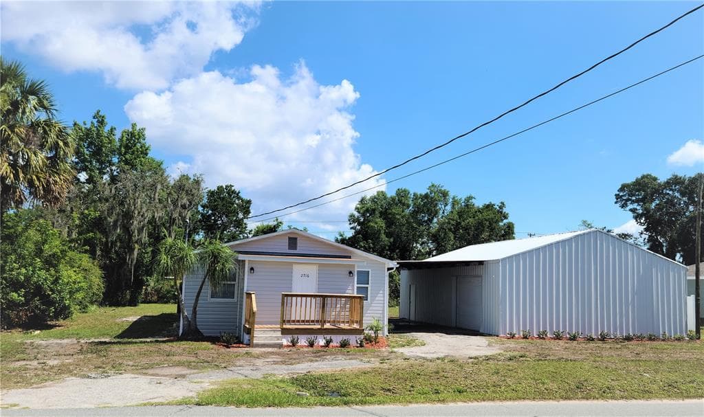 2716 ELLIS AVENUE EATON PARK, FL 33840