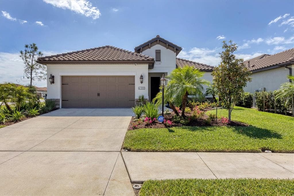 200 BENEDETTO COURT NOKOMIS, FL 34275