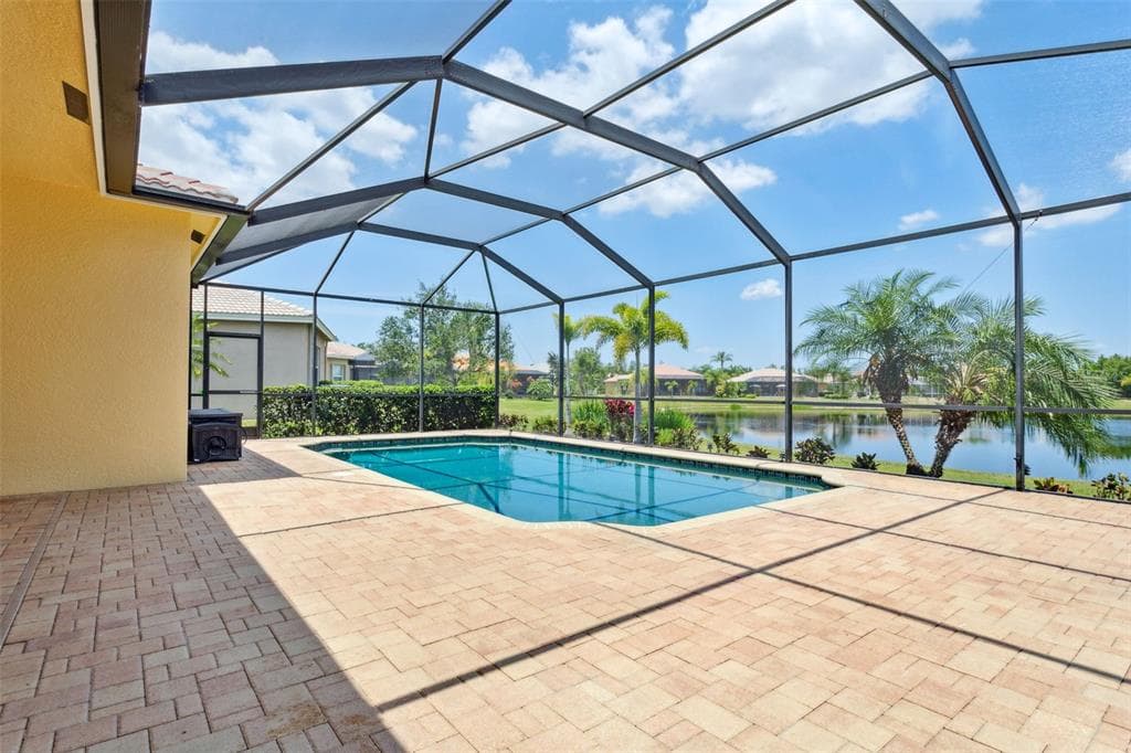 16236 DIAMOND BAY DRIVE WIMAUMA, FL 33598