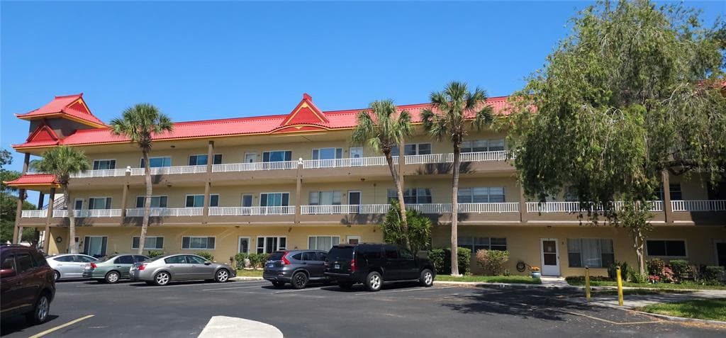 2402 ECUADORIAN WAY UNIT 26 CLEARWATER, FL 33763