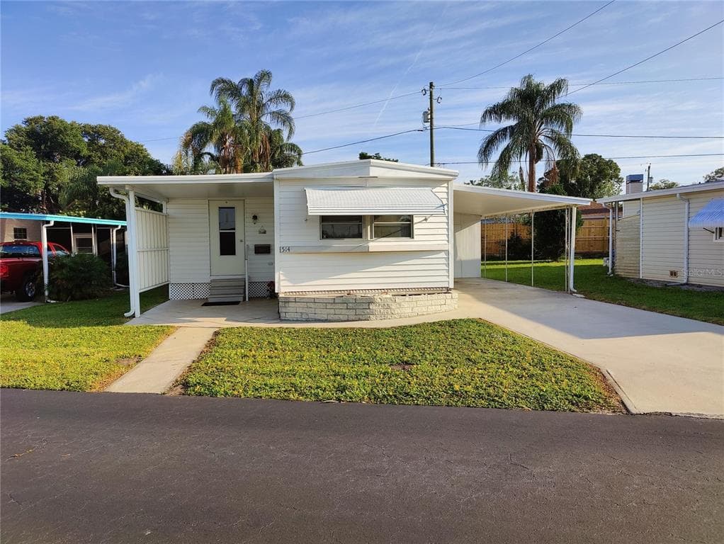 1600 N OLD COACHMAN ROAD UNIT 514