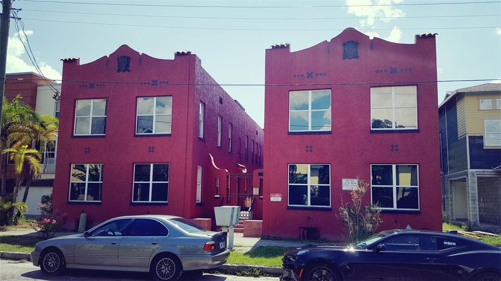 111 S NEWPORT AVENUE UNIT 01 TAMPA, FL 33606