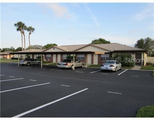 24862 US HIGHWAY 19 N UNIT 805 CLEARWATER, FL 33763