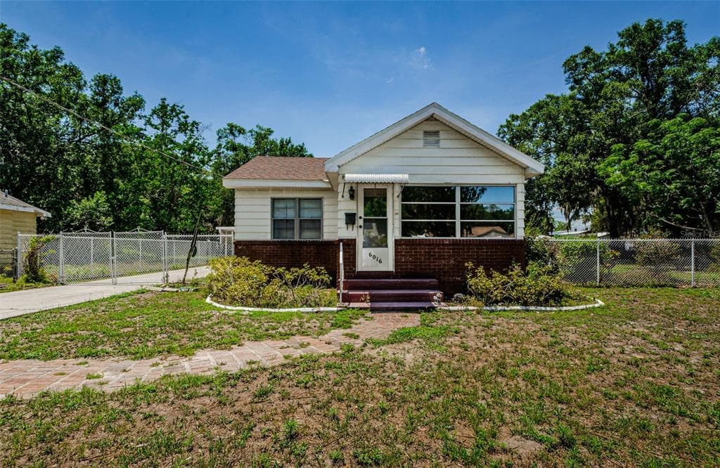 6016 N OTIS AVENUE TAMPA, FL 33604