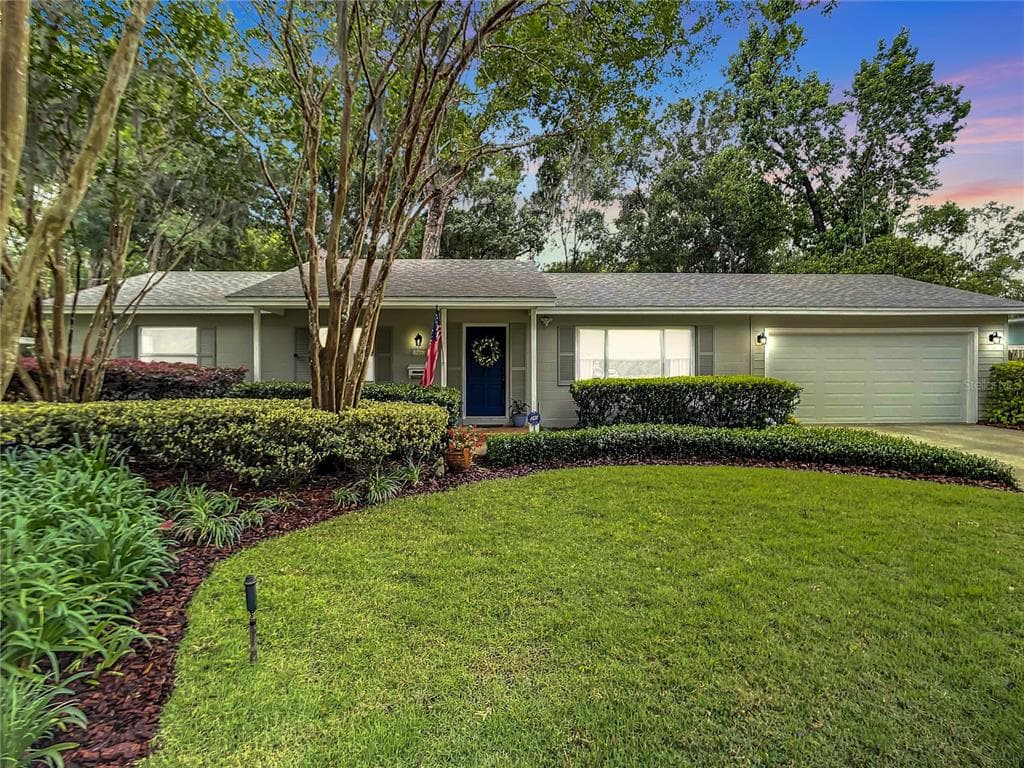 904 E OHIO AVENUE DELAND, FL 32724
