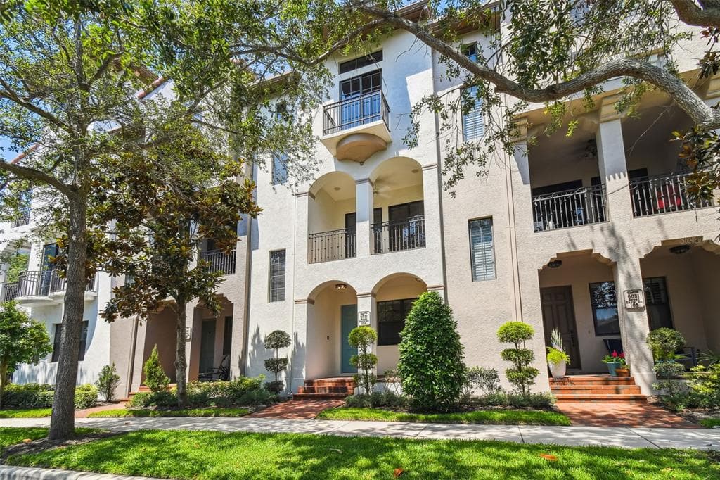 6031 BOWEN DANIEL DRIVE UNIT 106 TAMPA, FL 33616