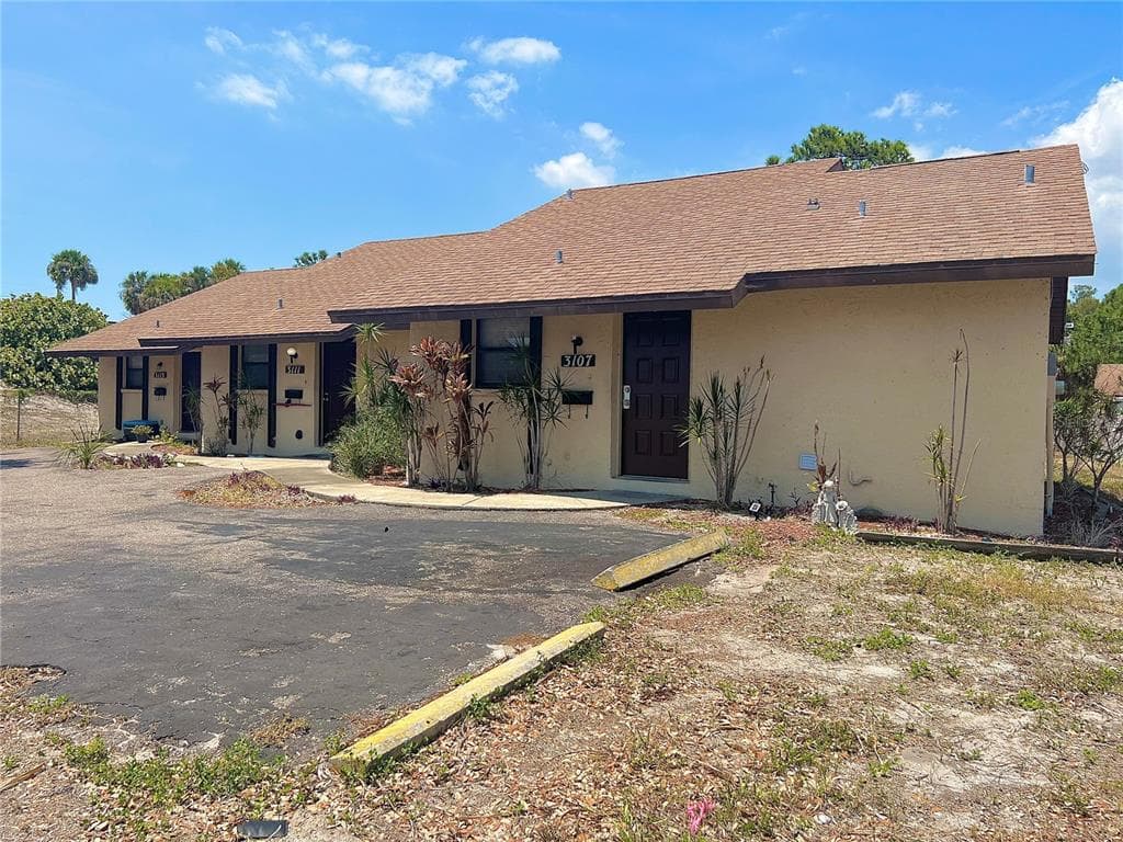 3107 39TH AVENUE S ST PETERSBURG, FL 33712