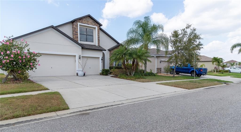 307 STAR SHELL DRIVE APOLLO BEACH, FL 33572