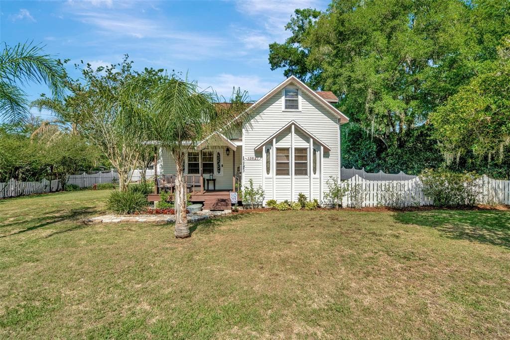 13627 13TH STREET DADE CITY, FL 33525