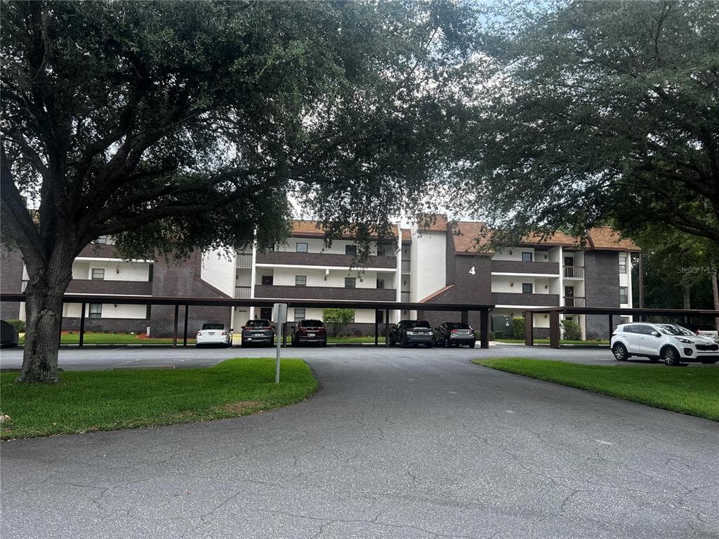 4 CYPRESS RUN UNIT 44B HOMOSASSA, FL 34446