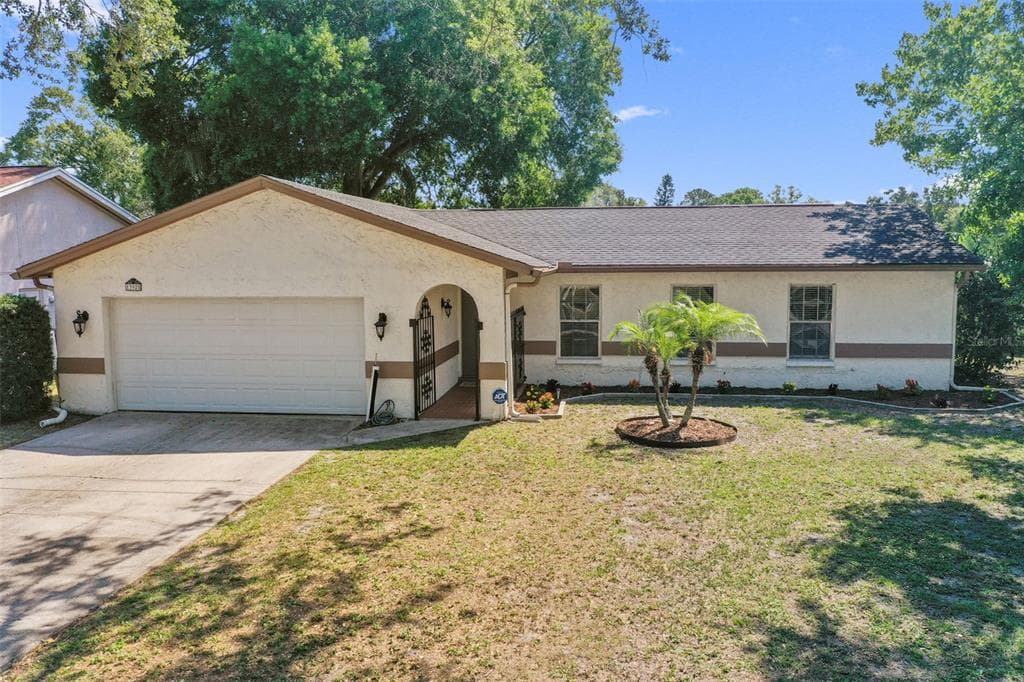 13925 CHERRY DALE LANE