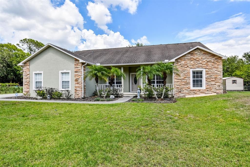 2621 DAD WELDON ROAD DOVER, FL 33527