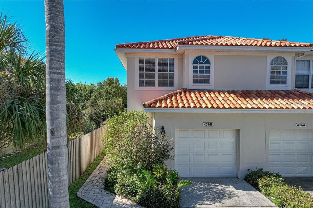 409 S HABANA AVENUE UNIT B TAMPA, FL 33609