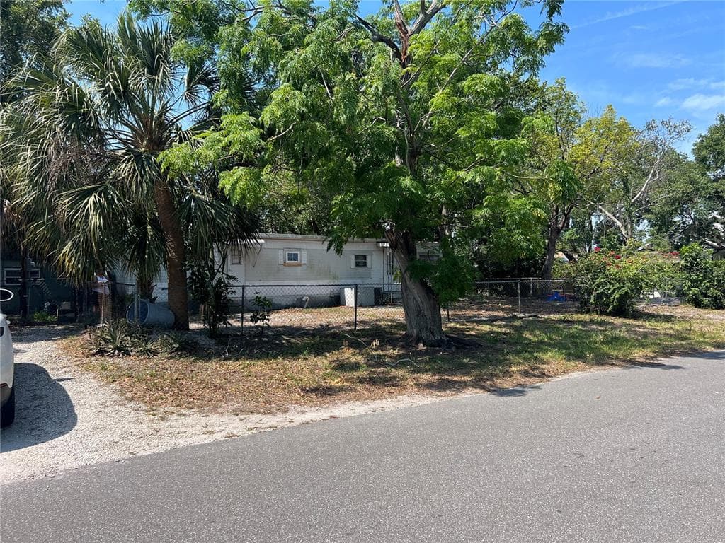 331 ARCHIMEDES STREET DUNEDIN, FL 34698