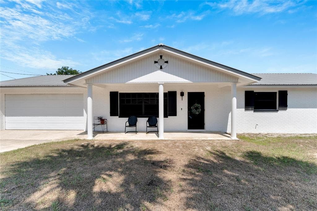 12221 KELLY LN THONOTOSASSA, FL 33592